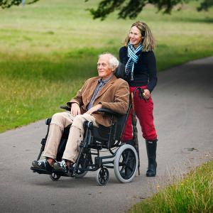Invacare Komfortkørestol, flex3 ryg, siddestilling, positionering, trykaflastning, hjælpemidler til ældre og handicappede
