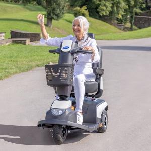 Invacare, el-scooter, frihed, hjælpemidler