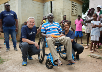Invacare støtter Free Wheelchair Mission