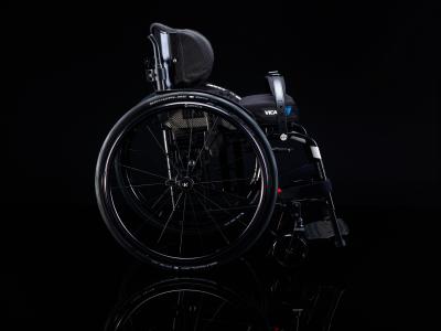 Invacare Manuel kørestol - Küschall Compact 2.0 -  aktiv krydsrammekørestol - HYRDROFORM CHASSIS - hjælpemidler til handicappede og ældre