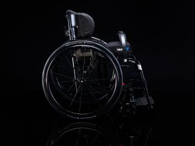Invacare Manuel kørestol - Küschall Compact 2.0 -  aktiv krydsrammekørestol - HYRDROFORM CHASSIS - hjælpemidler til handicappede og ældre